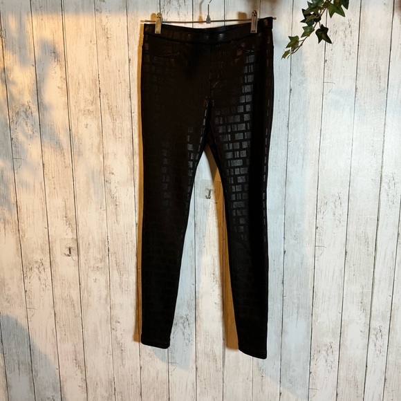 Hue women’s size small black leggings. - Picture 1 of 8